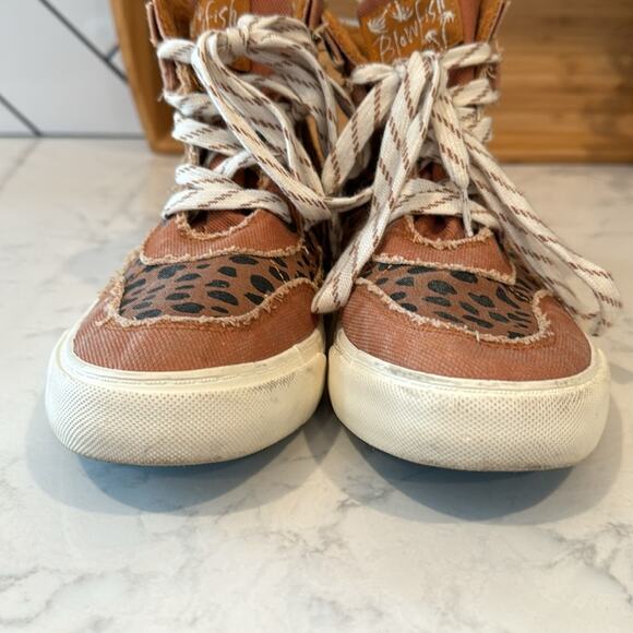 BLOWFISH MALIBU UPLAND DESERT CARAMEL LEOPARD CANVAS HI TOP SNEAKER size 9.5 - Picture 2 of 8